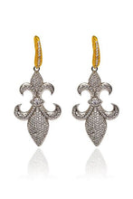 Load image into Gallery viewer, Fleur-De-Lis Earrings
