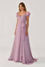 Load image into Gallery viewer, Sweetheart Neckline Chiffon Evening Gown