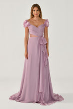 Load image into Gallery viewer, Sweetheart Neckline Chiffon Evening Gown
