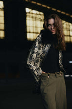 Load image into Gallery viewer, PREDAWN JACKET
