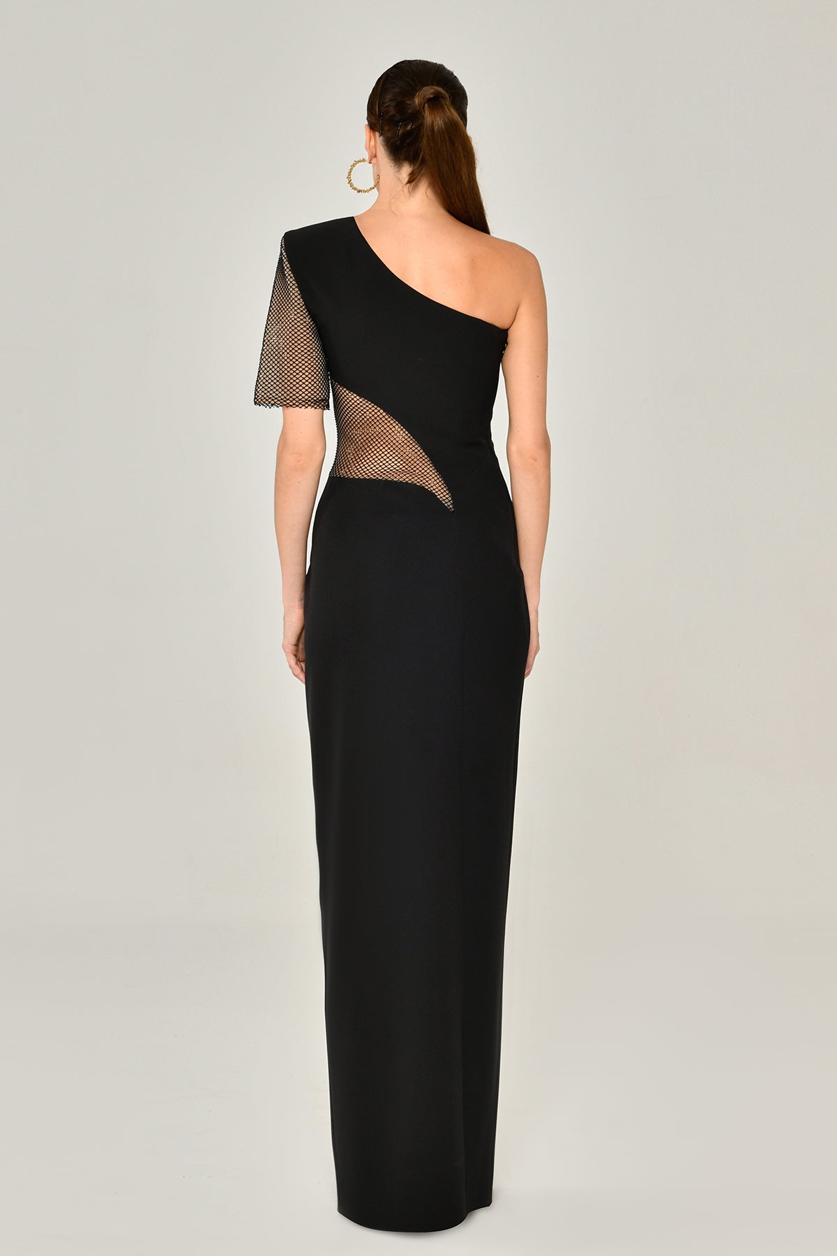 Noiréa Gown