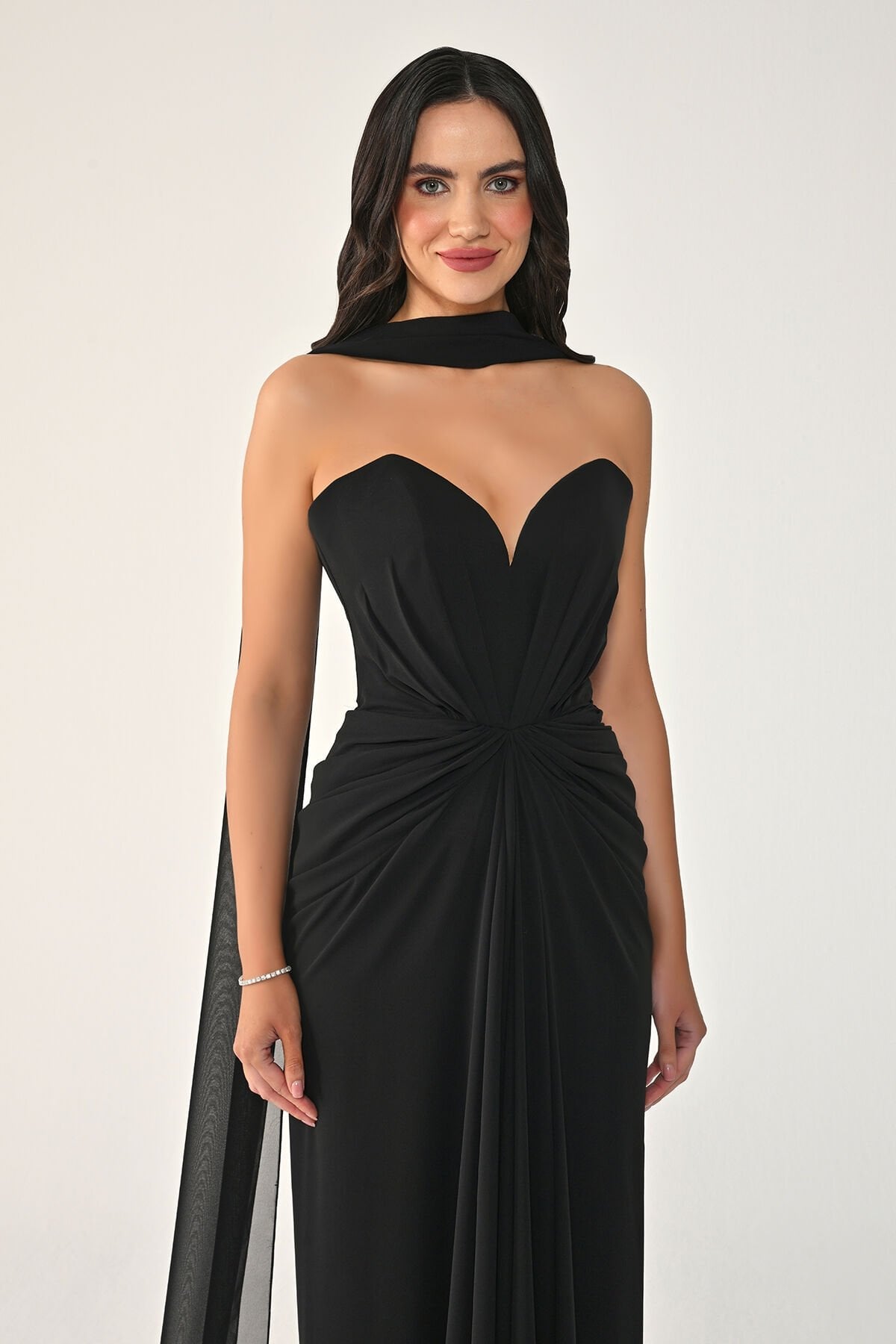 Serelune Gown
