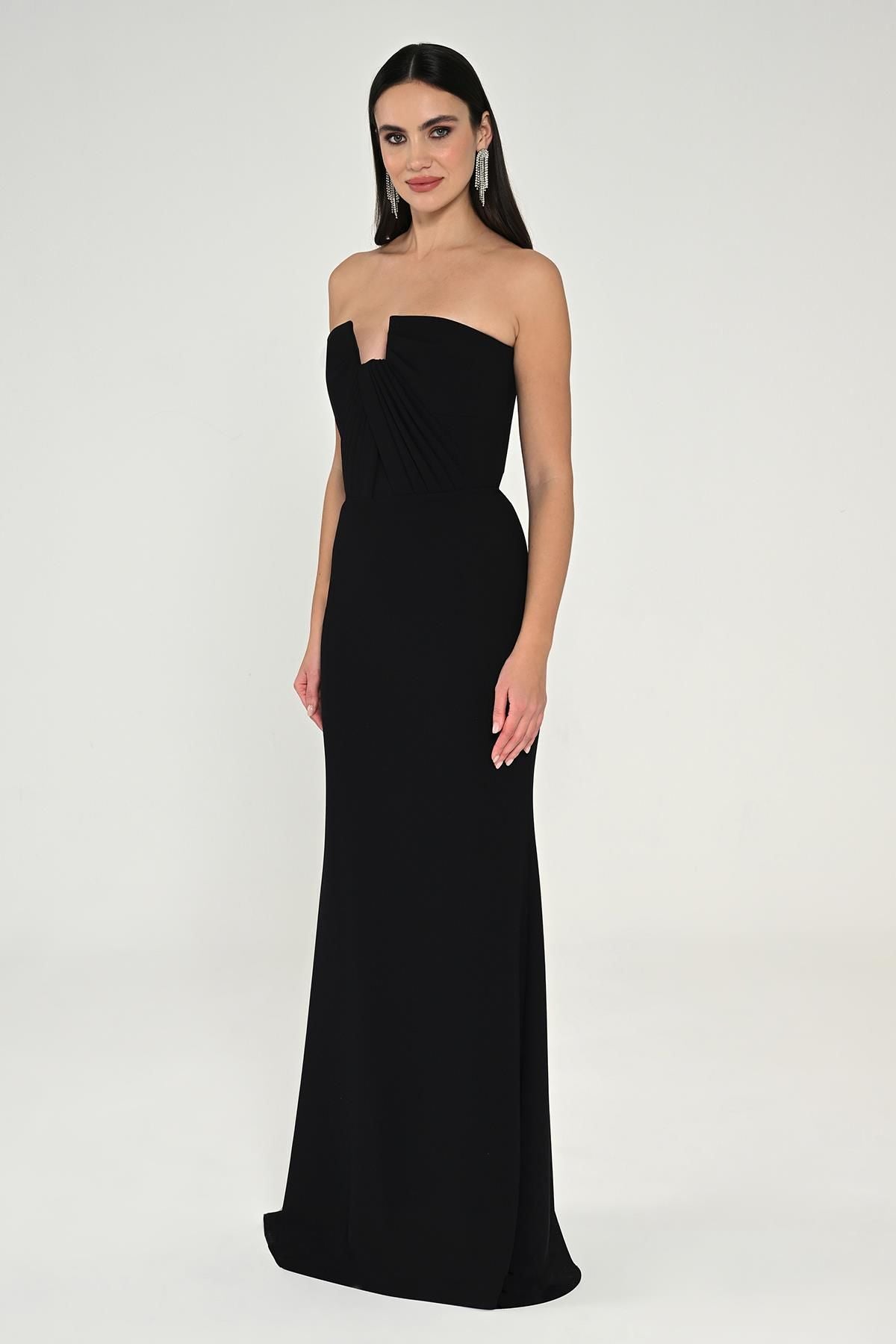 Avelora Gown