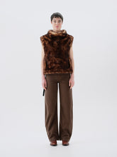 Load image into Gallery viewer, HIGHLANDER VEST
