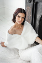 Load image into Gallery viewer, Yasmine Wrap in Blanc
