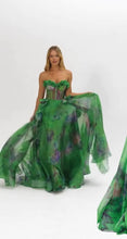 Load and play video in Gallery viewer, Strapless Patterned Tulle Long Evening Gown
